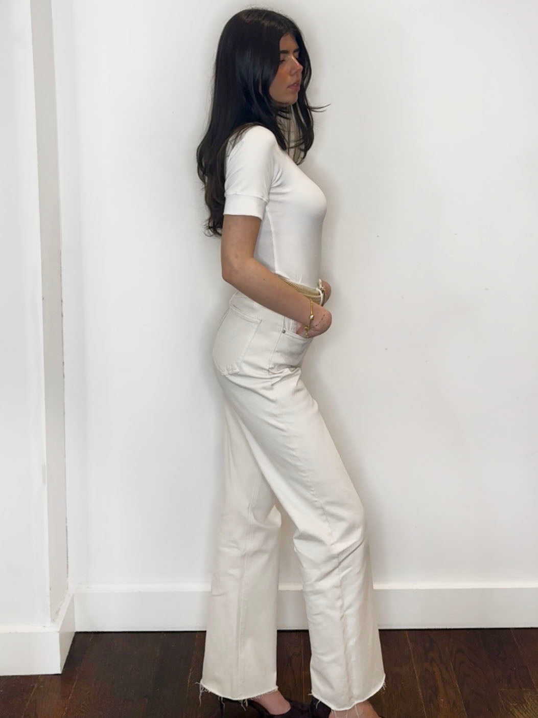 COLUMN FRAY DENIM JEANS