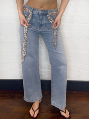 LEOPARD SCARF DENIM JEANS