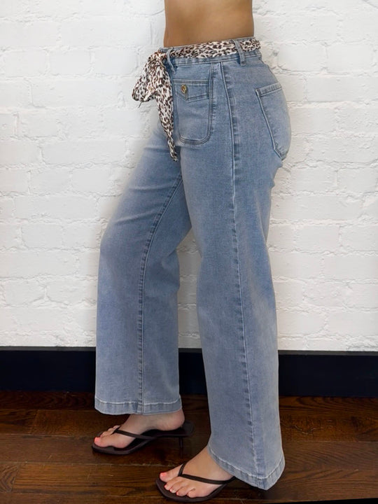 LEOPARD SCARF DENIM JEANS