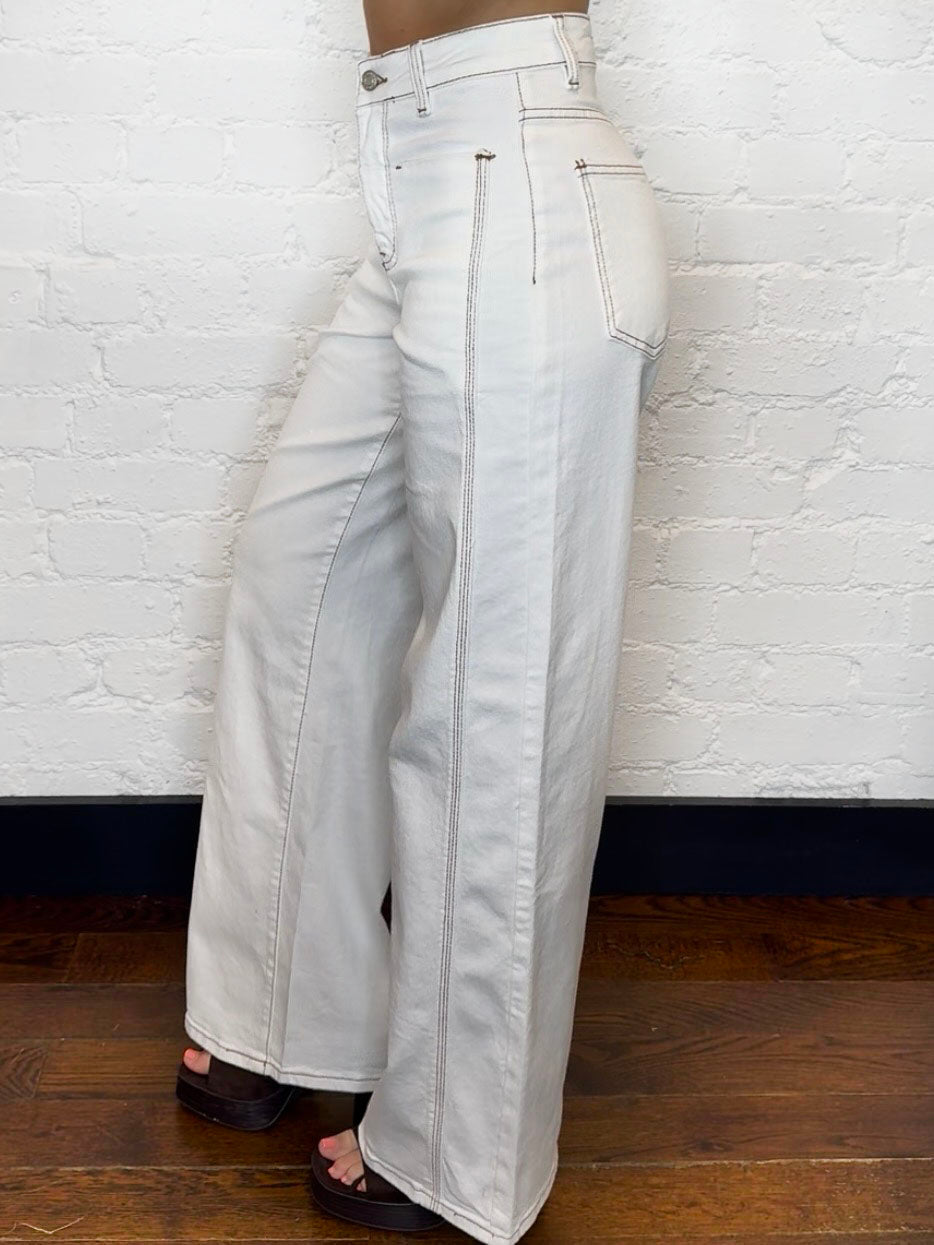 STITCH DETAIL DENIM JEANS WHITE