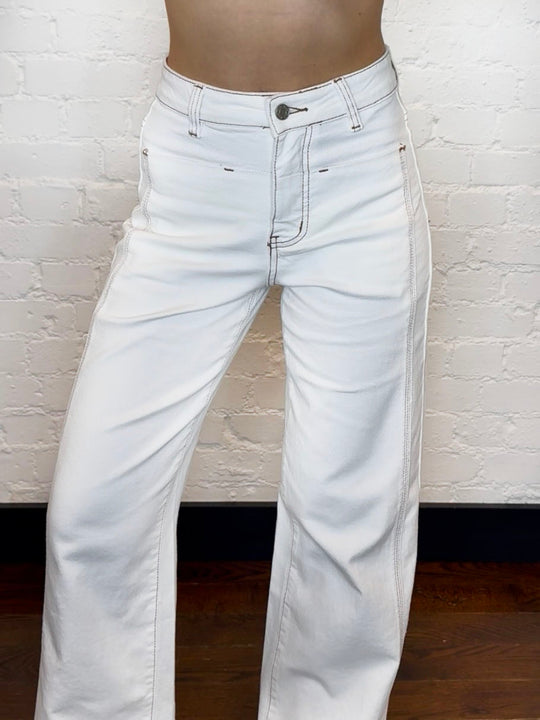 STITCH DETAIL DENIM JEANS WHITE