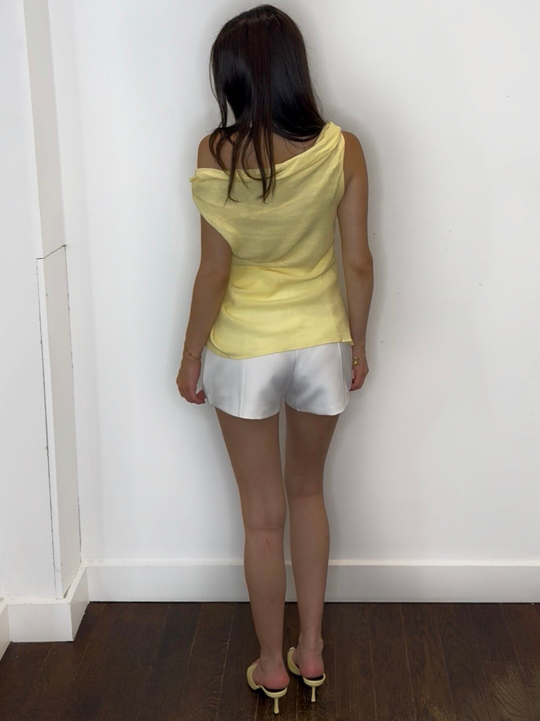 LARA DRAPE TOP LEMON